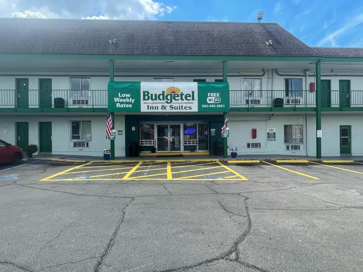 Budgetel Inn And Suites - Louisville Esterno foto